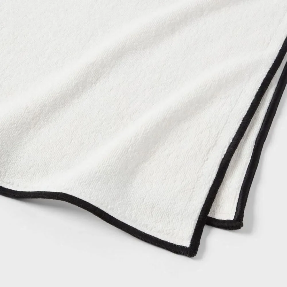 Threshold - 2pc Luxe Border Stitch Bath Towel Black/White - Th Black/White